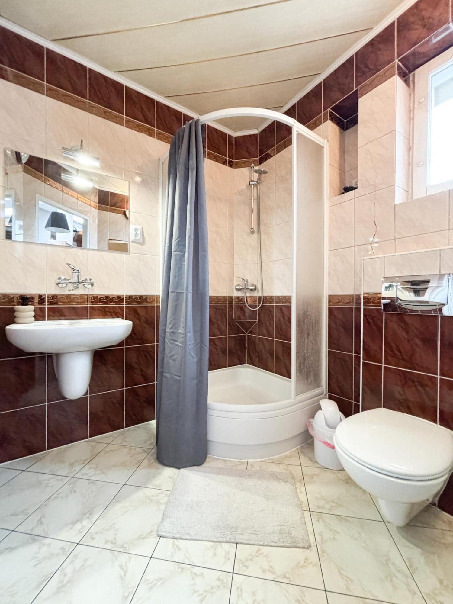 Apartament Z Widokiem Na Rynek Újszandec Kültér fotó